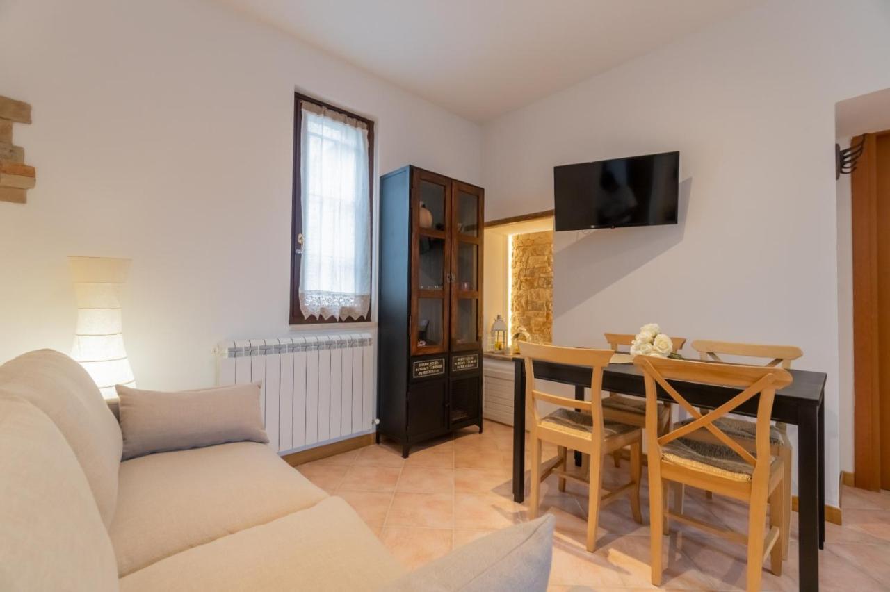 Residenza Messer Pajola Асизи Екстериор снимка